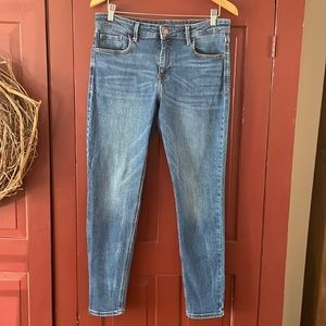 Old Navy Rockstar Jeans